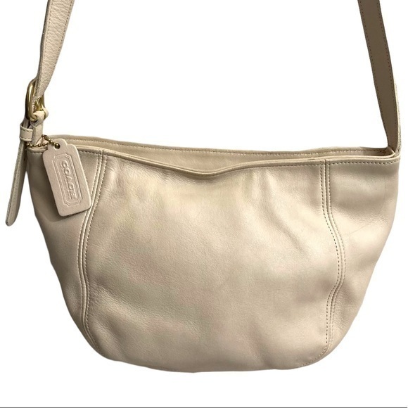 Coach vintage soho hobo cream leather bag rare